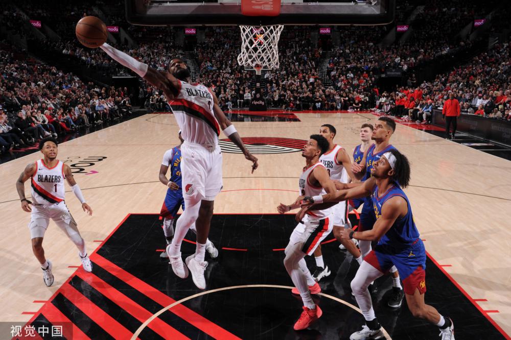 教练和裁判 教练和裁判